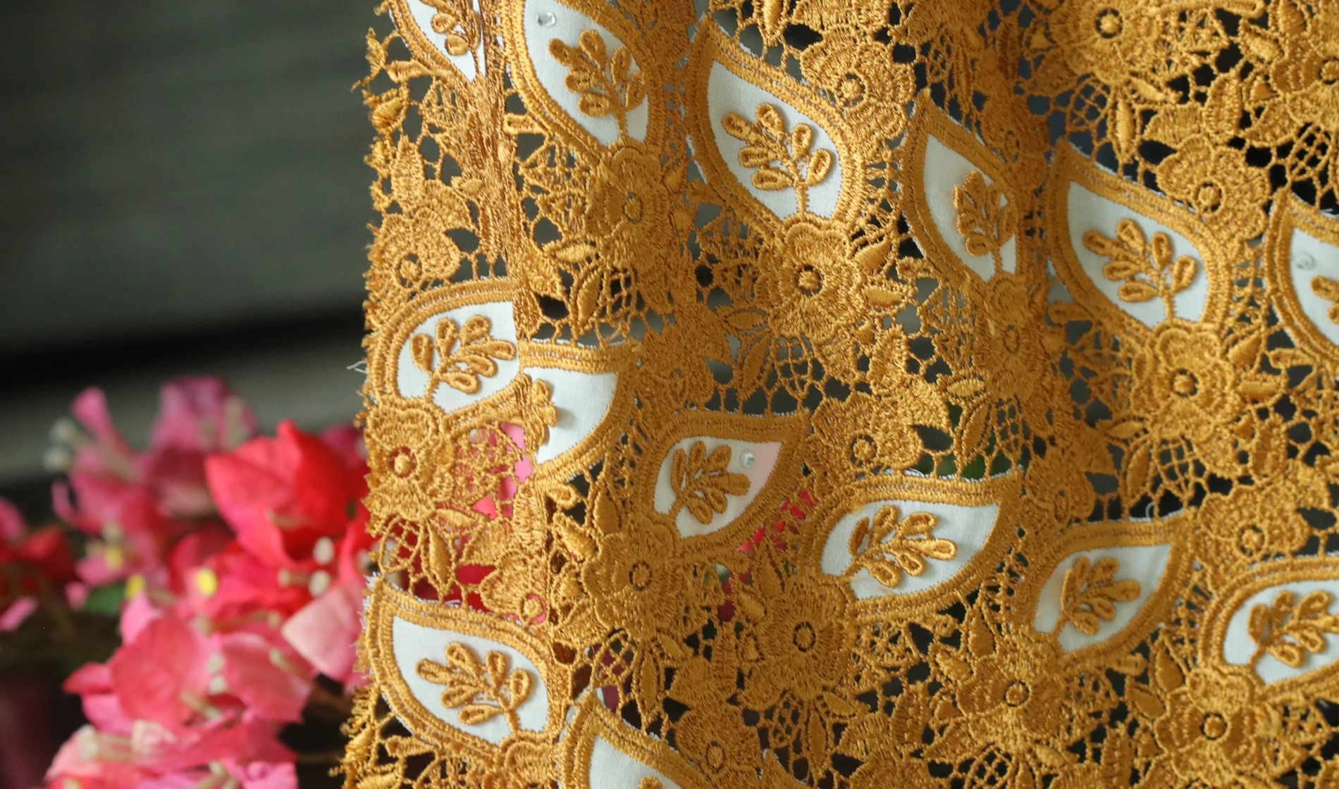 schiffli fabric